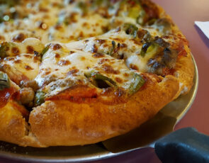 Steve O’s pizza of sausage, pepperoni, and jalapenos.